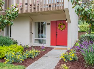 1101 Fontana Dr, Alameda, CA 94502