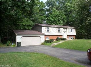 11903 Woodworth Rd, North Lima, OH 44452