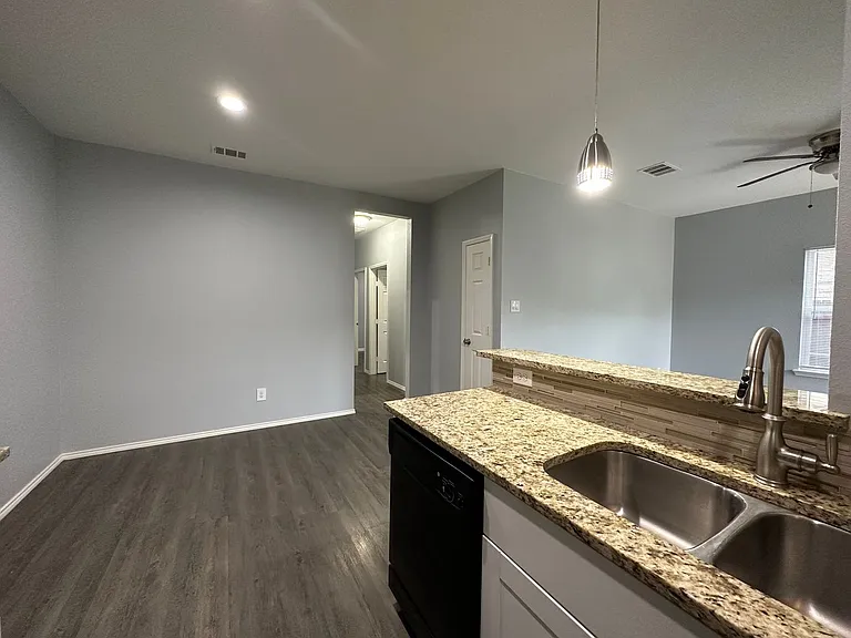 7411 Novella Dr — Photo 5