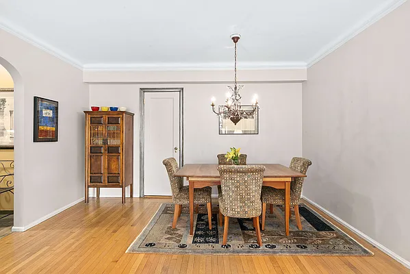 Sold by Compass | media 3