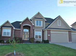 2501 SW Kenwill Ct, Lees Summit, MO 64082