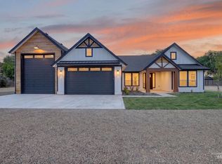 5540 SE Greenwood Ln, Mountain Home, ID 83647