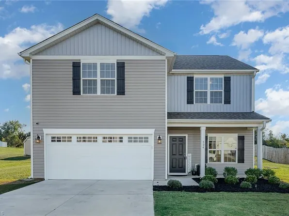 504 Altavista Dr, Clemmons, NC 27012