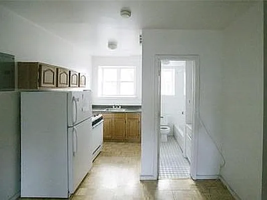 Rented by EXR | media 16