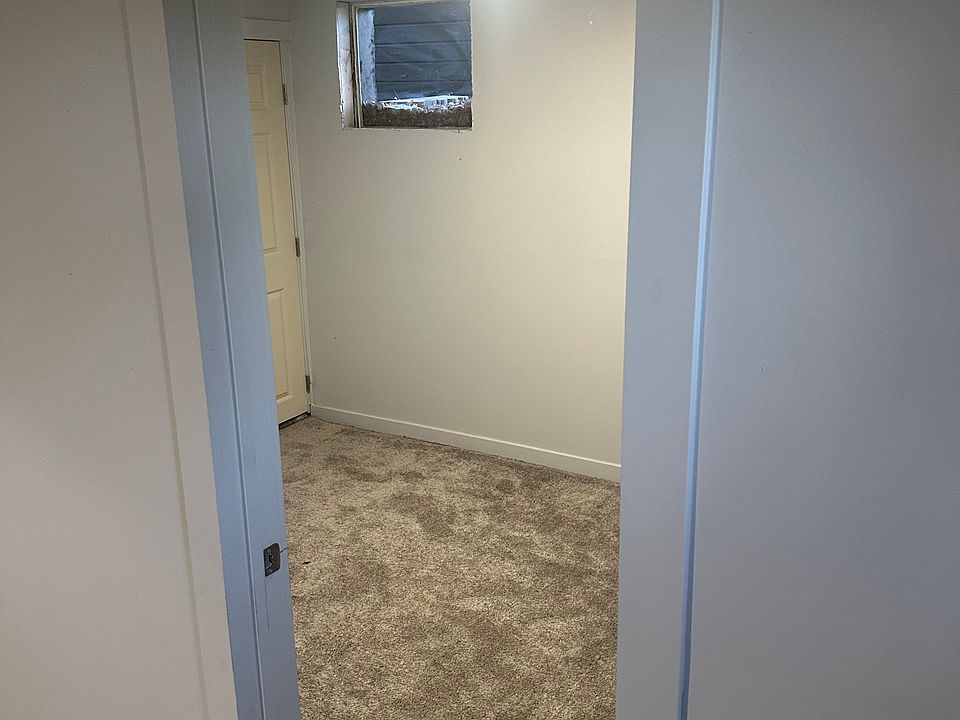 1st image of 295 Southpoint Blvd