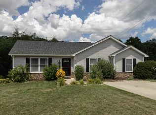 1430 Mandolin Ave, Grottoes, VA
