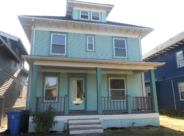 1st image of 818 S Cushman Ave
