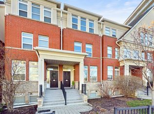 30 Michael Power Pl, Toronto, ON M9A 5G9