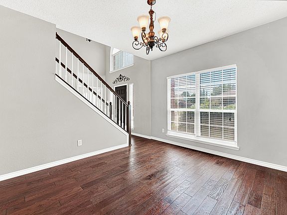 5th image of 1533 Balboa Ln