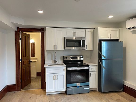 2nd image of 41 Summer St APT 1