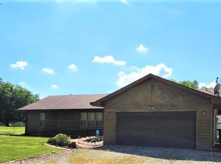 247 Center St, Pocahontas, IL 62275