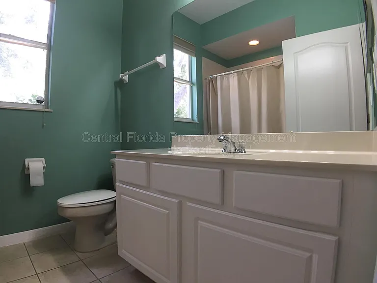 909 Arbormoor Pl — Photo 20