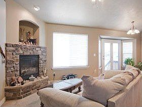 2nd image of 13917 S Majestic Peak Dr