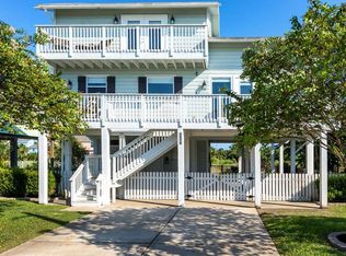 22307 Isle View Dr, Galveston, TX 77554