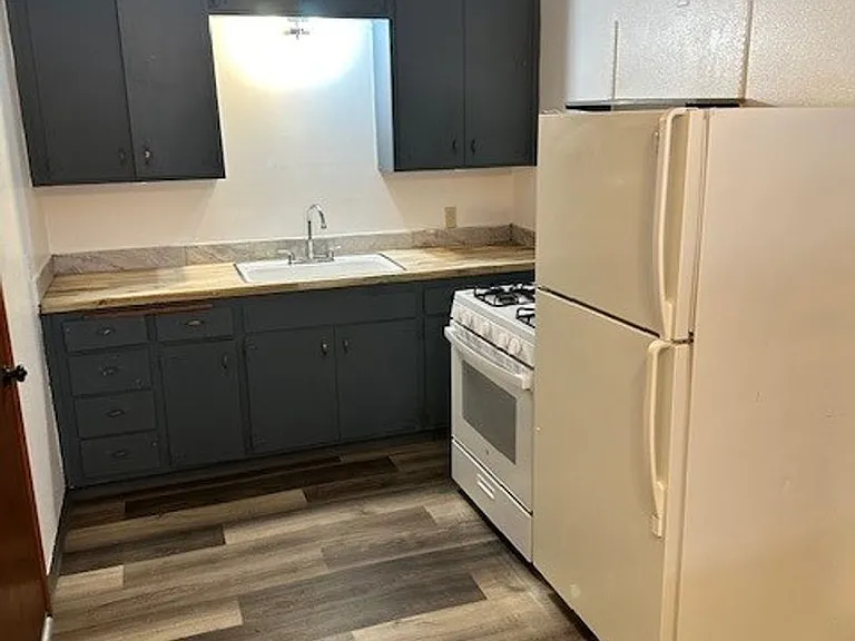 2165 Jean Ave #5 — Photo 5