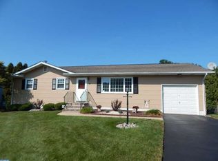 88 Knapp Ave, Hamilton, NJ 08610