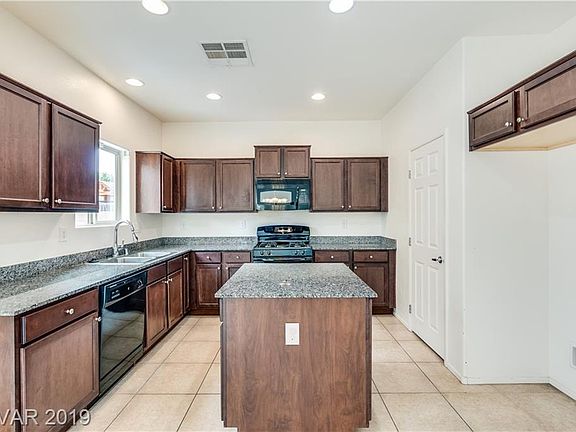 2nd image of 6765 Crystal Run Ln