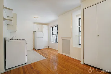 Rented by City Connections Realty