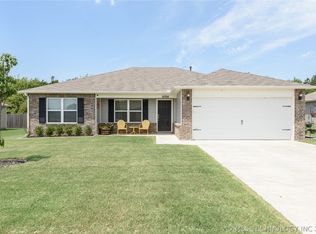 10704 N 100th East Ave, Owasso, OK 74055