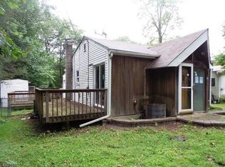 28 Birchwood Pass, West Milford, NJ 07480
