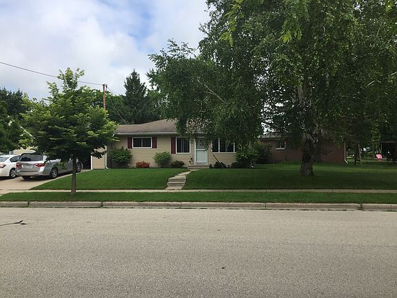 2nd image of N38W6790 Wilson St