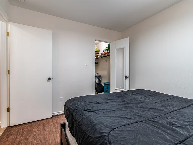 3810 Los Arroyos Dr — Photo 15