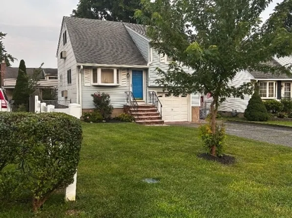 196 Camden Rd, Parsippany-Troy Hills Twp., NJ 07054