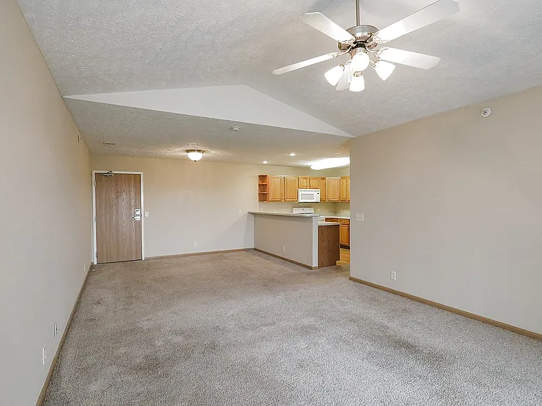 Lexington Ridge Apartments — Photo 40