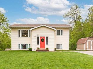 9208 Swenson Ave, Duluth, MN 55808