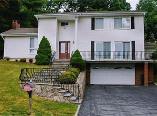 21 Highridge Rd, West Harrison, NY 10604