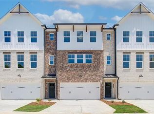 3917 Acer Ct, Peachtree Corners, GA 30092