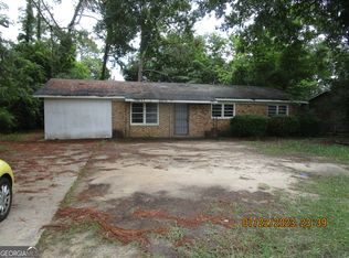 5962 Bloomfield Rd, Macon, GA 31206