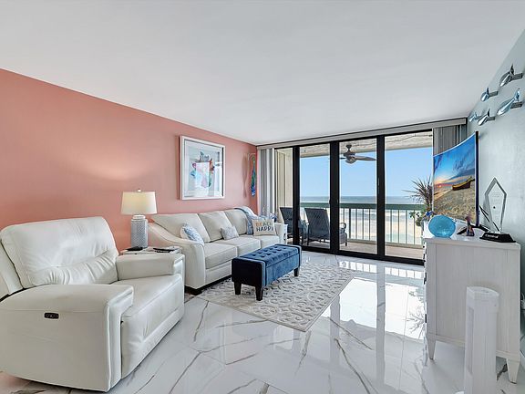 4th image of 9940 S Ocean Drive #605