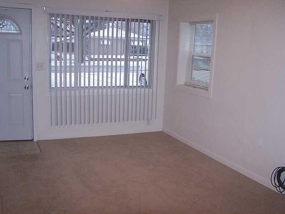 5th image of 2840 Mars Hill St