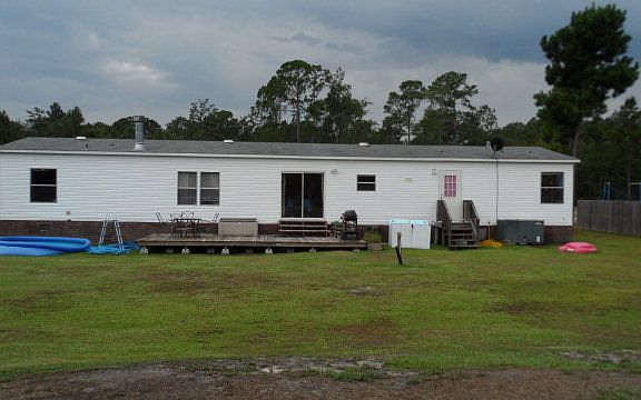 3rd image of 282 SE Cutters Gap