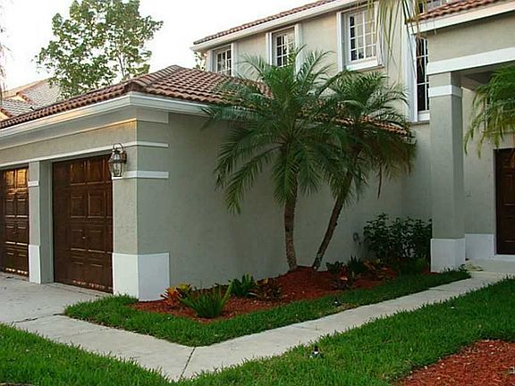 3rd image of 749 Heritage Way