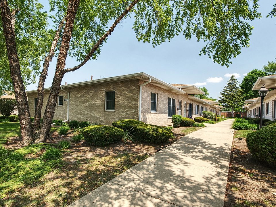 2nd image of 1066 Chovan Dr