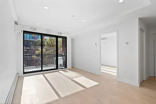 Rented by Living New York | media 6