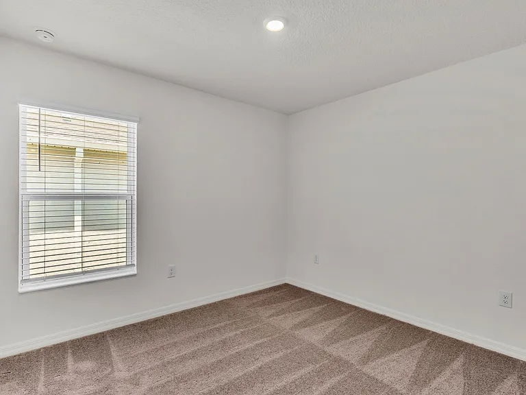727 Chestnut Ln — Photo 18