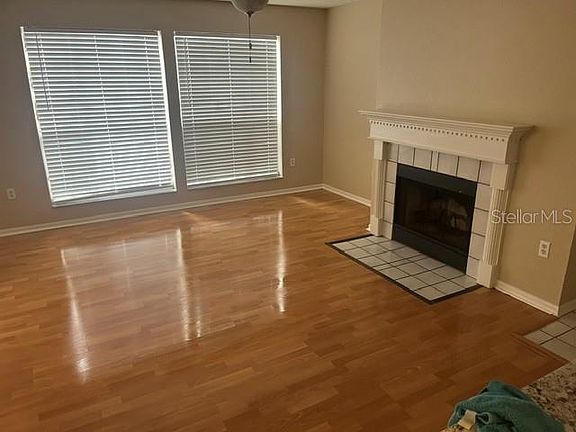 2nd image of 685 YOUNGSTOWN PARKWAY #297