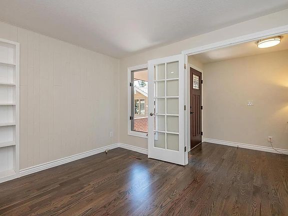 3rd image of 10341 Tennyson Ct