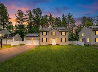 976 West Hollis Street, Nashua, NH 03062