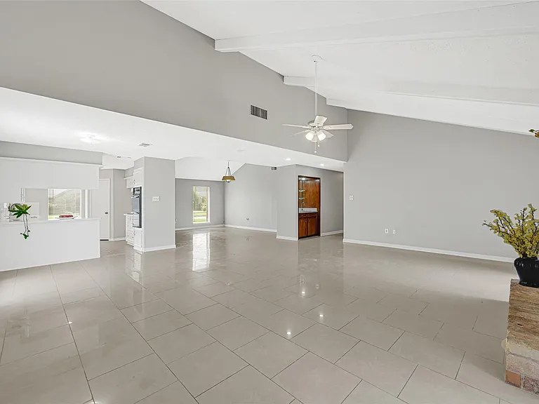 10127 Sagegate Dr — Photo 3