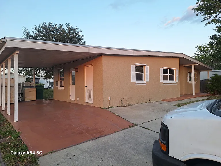 22142 Marshall Ave — Photo 2