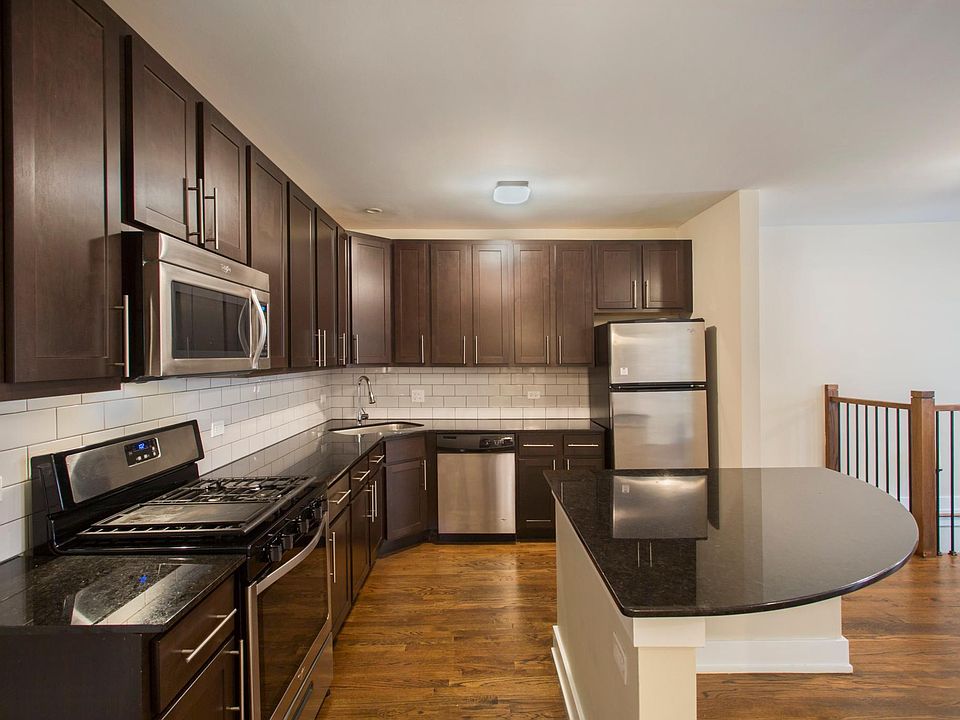 1st image of 5056 N Winchester Ave #1GH