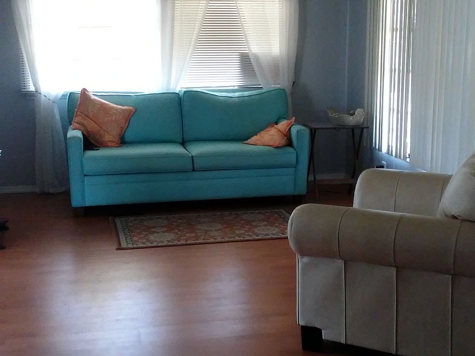 1st image of 187 Woodland Dr
