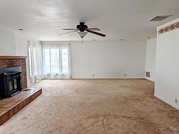 3rd image of 965 W Meadowmoor Dr