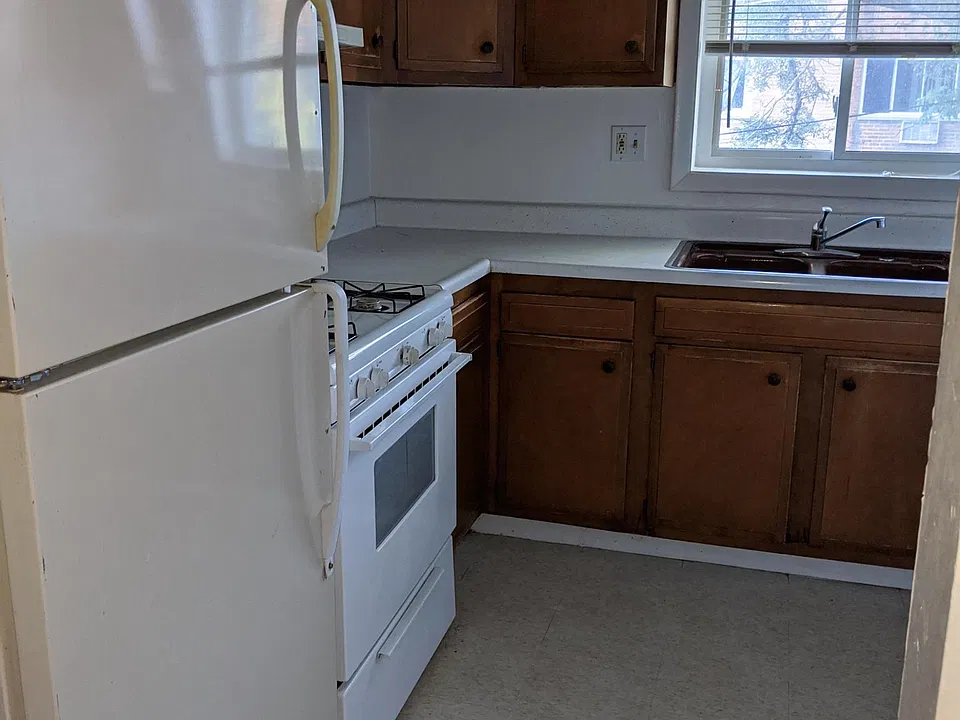 766 N Linden Ave #205