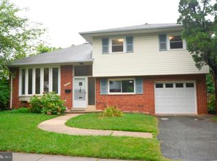 8618 Hempstead Ave, Bethesda, MD 20817