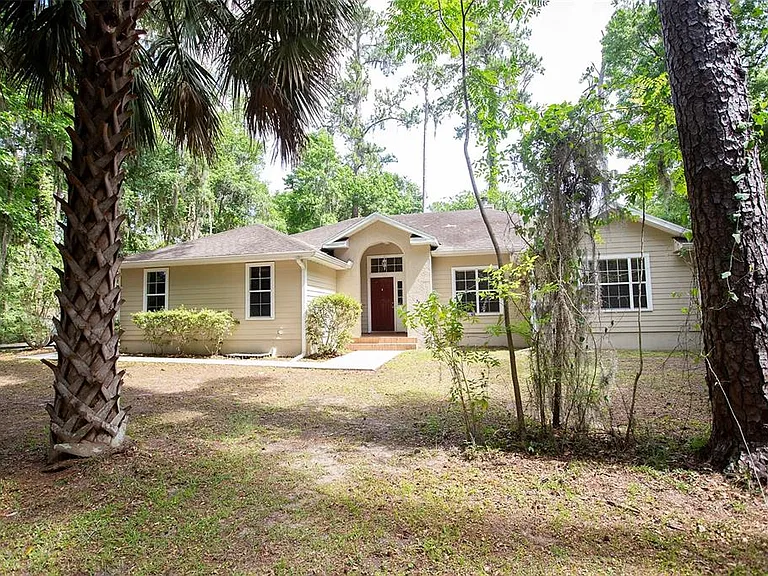 2340 NW 16th Ave — Photo 1